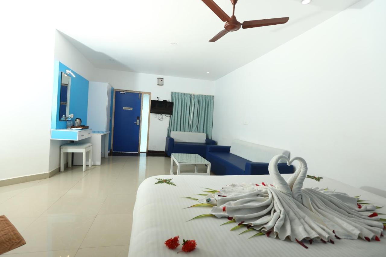Lamel Cove Beach Resort Pondicherry Exteriör bild