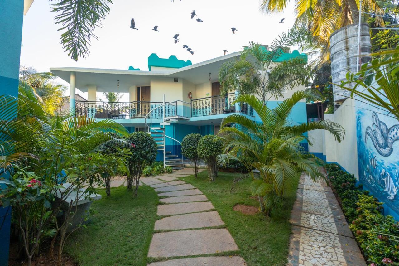 Lamel Cove Beach Resort Pondicherry Exteriör bild