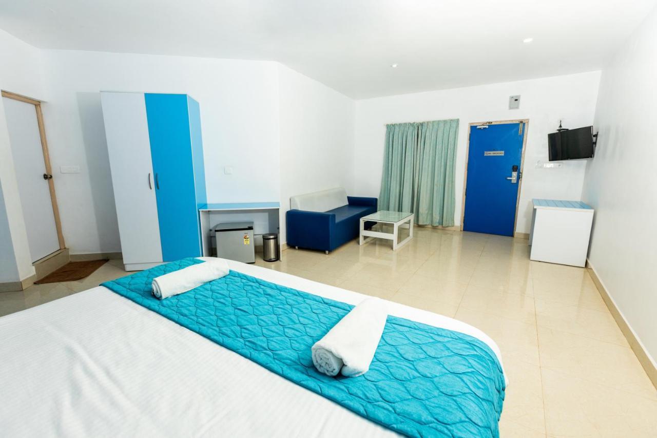 Lamel Cove Beach Resort Pondicherry Exteriör bild