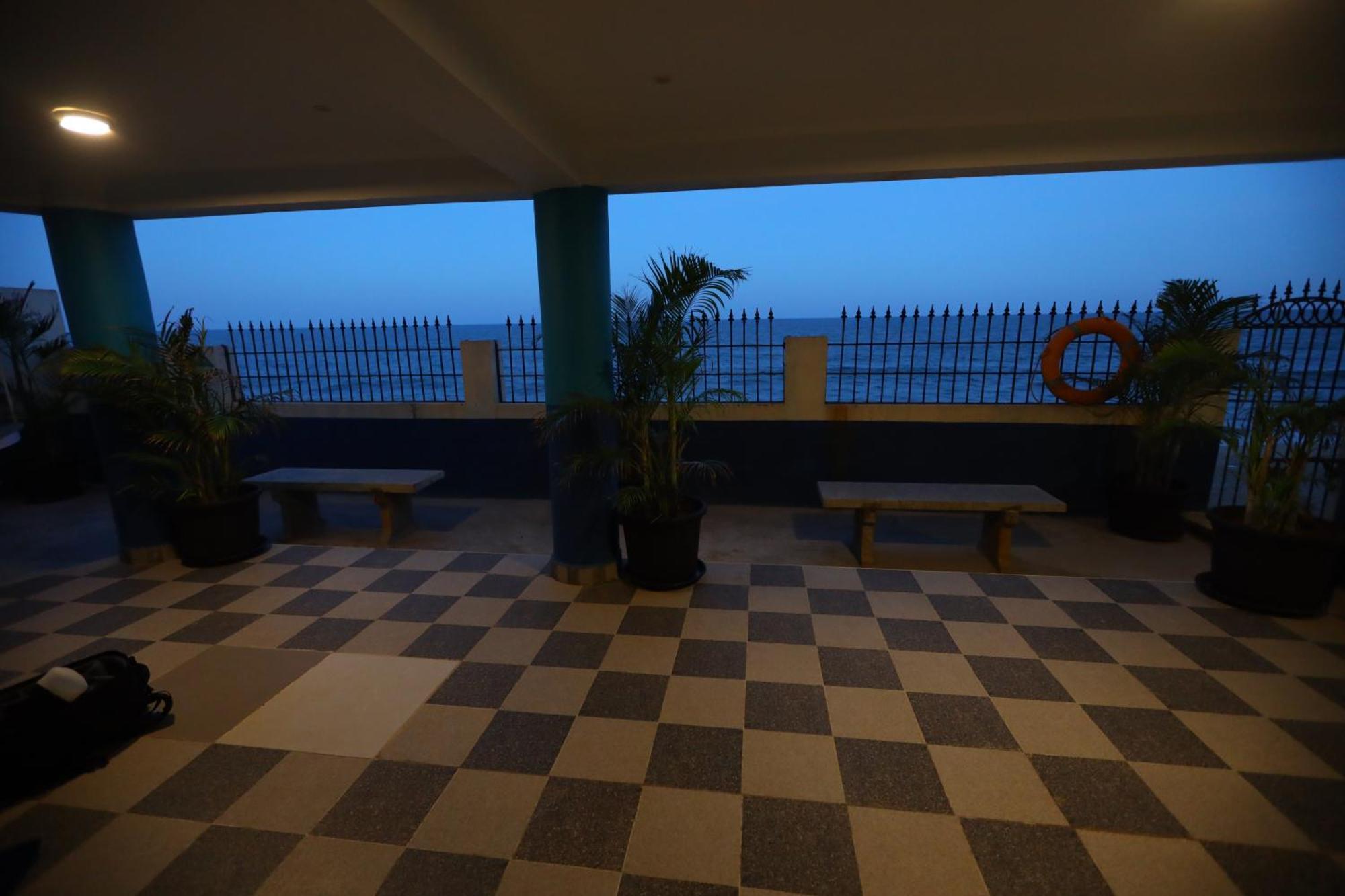 Lamel Cove Beach Resort Pondicherry Exteriör bild