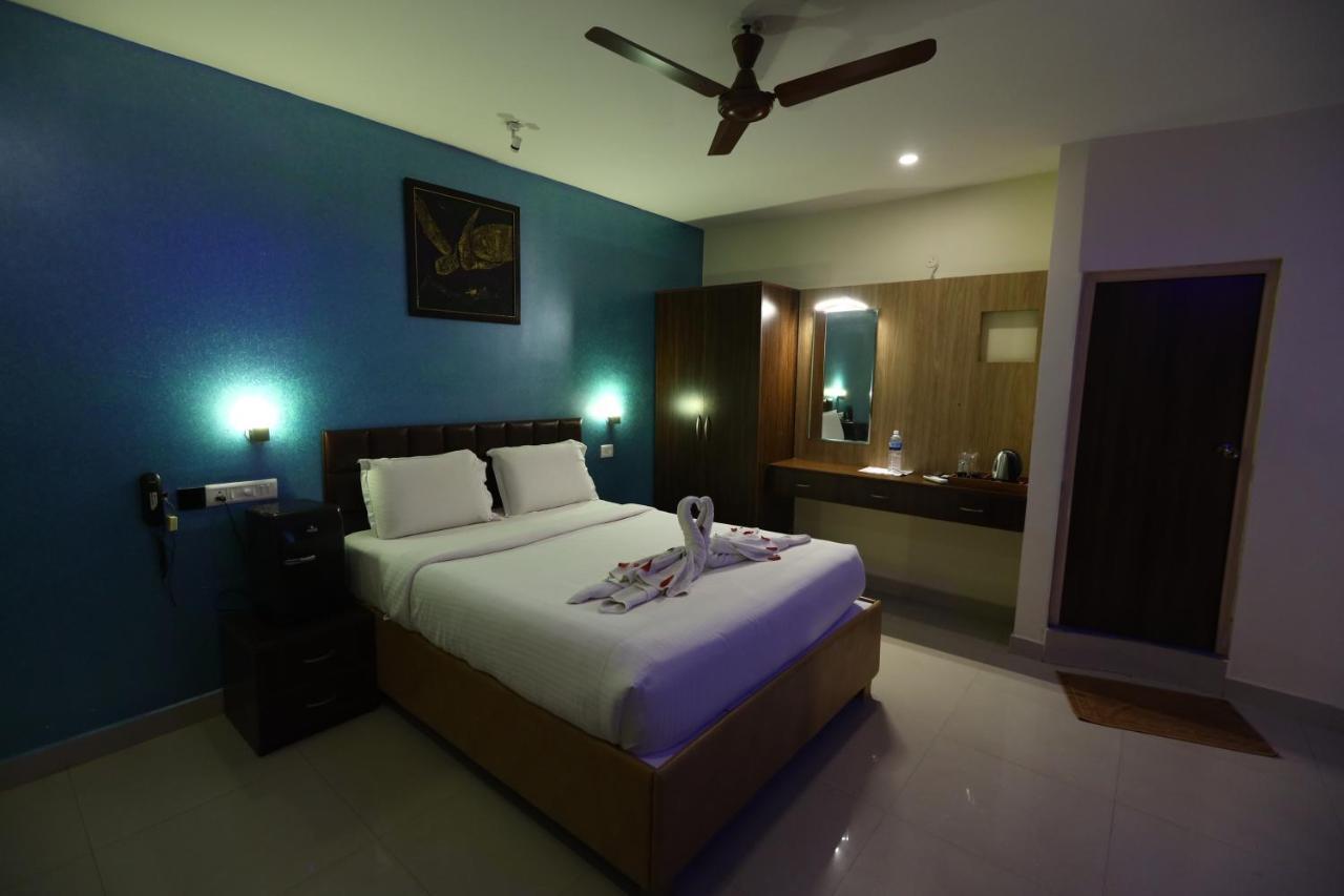 Lamel Cove Beach Resort Pondicherry Exteriör bild