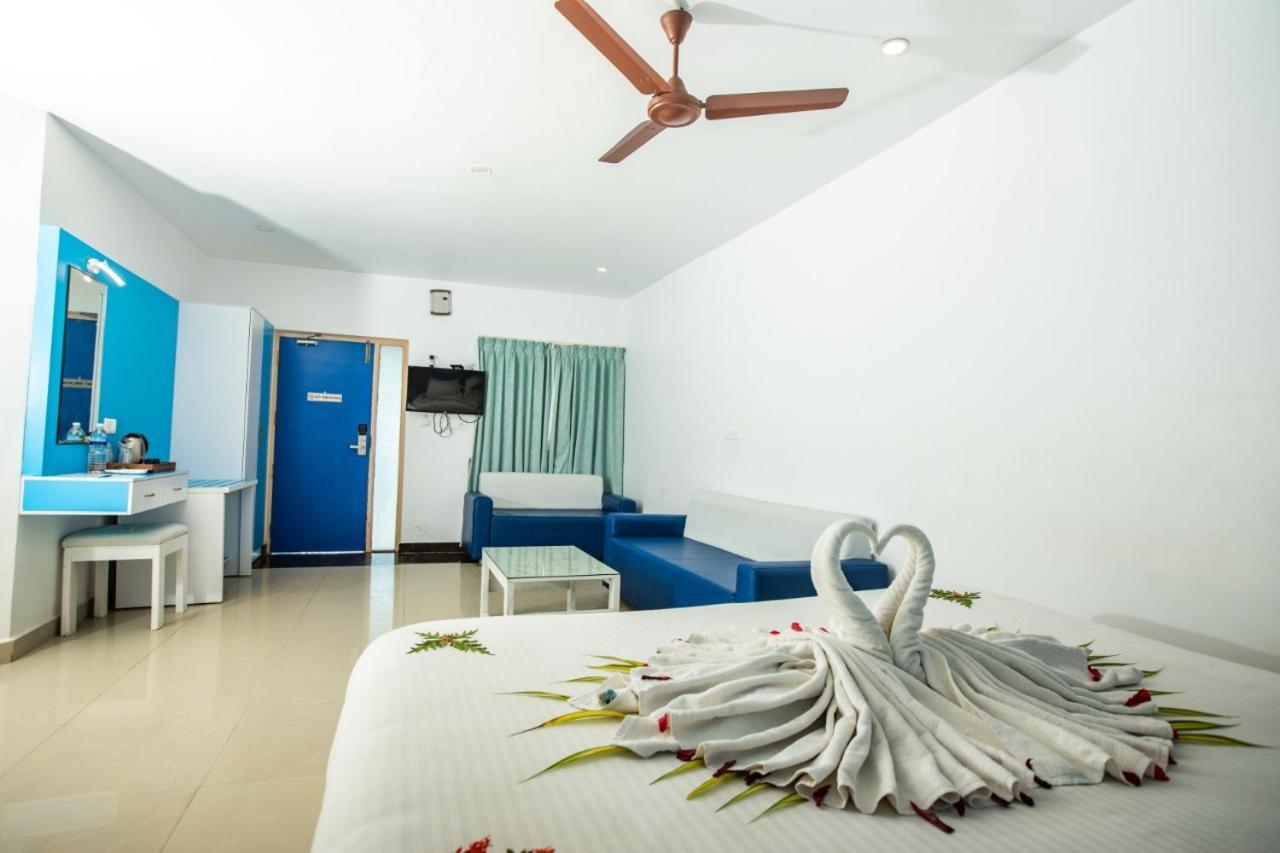 Lamel Cove Beach Resort Pondicherry Exteriör bild