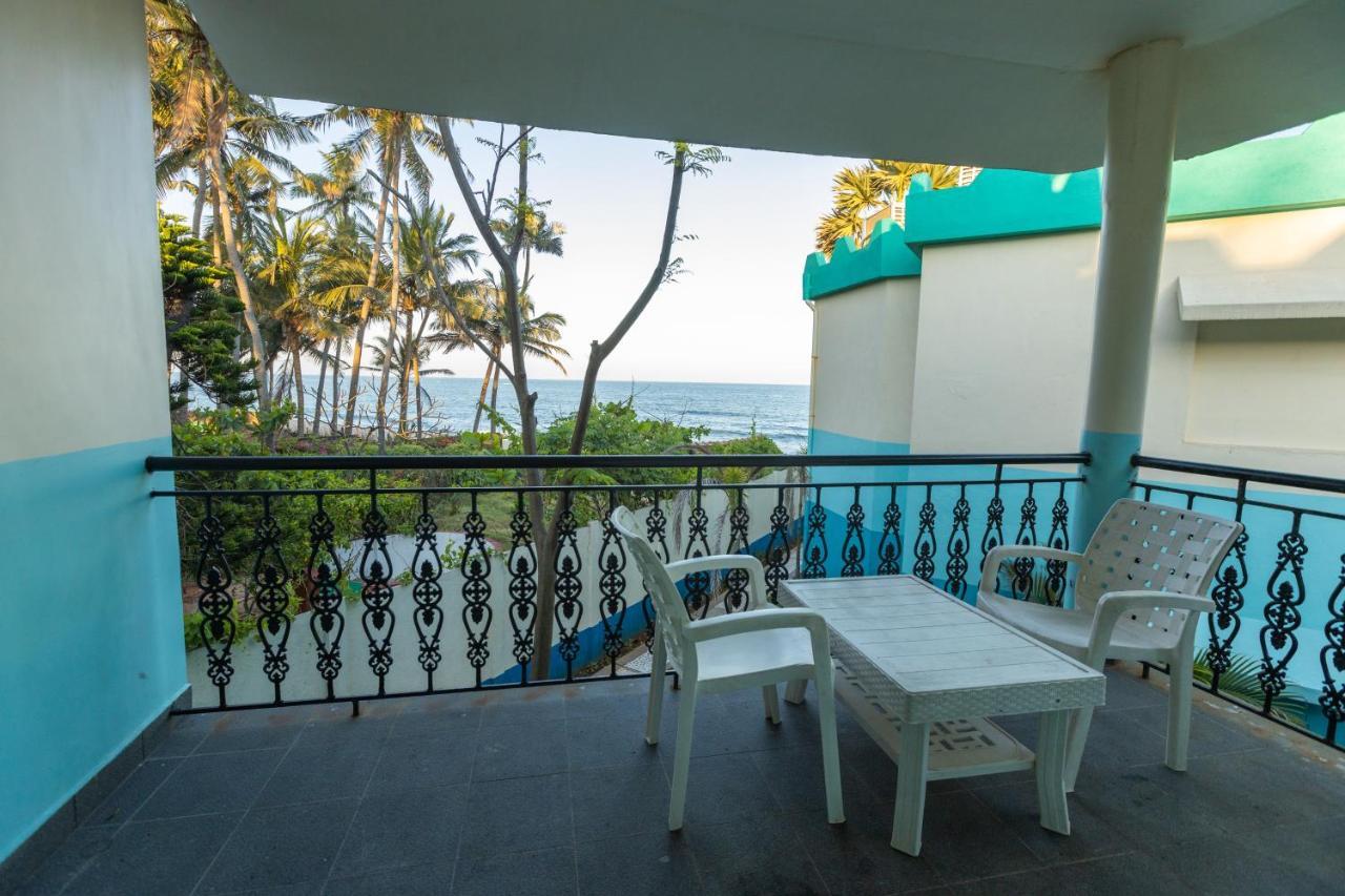 Lamel Cove Beach Resort Pondicherry Exteriör bild