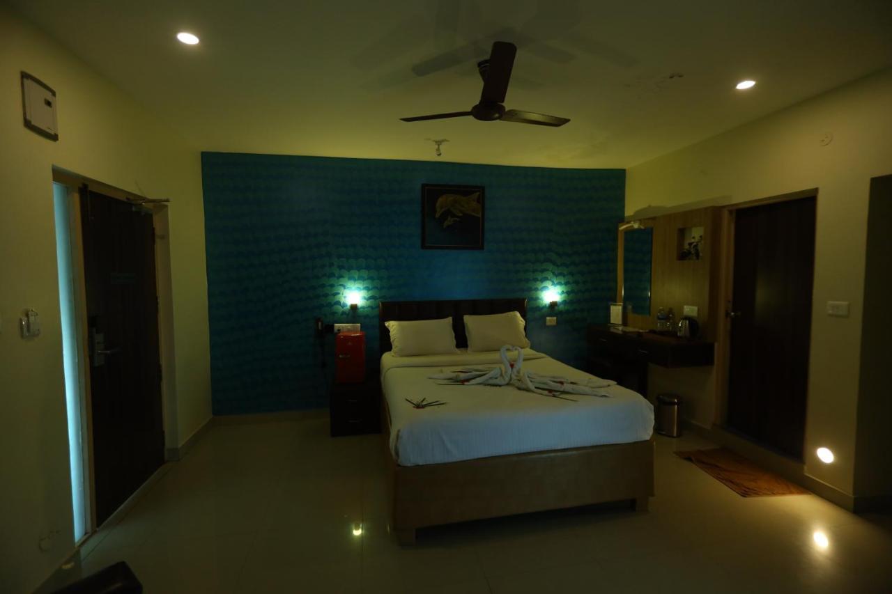 Lamel Cove Beach Resort Pondicherry Exteriör bild